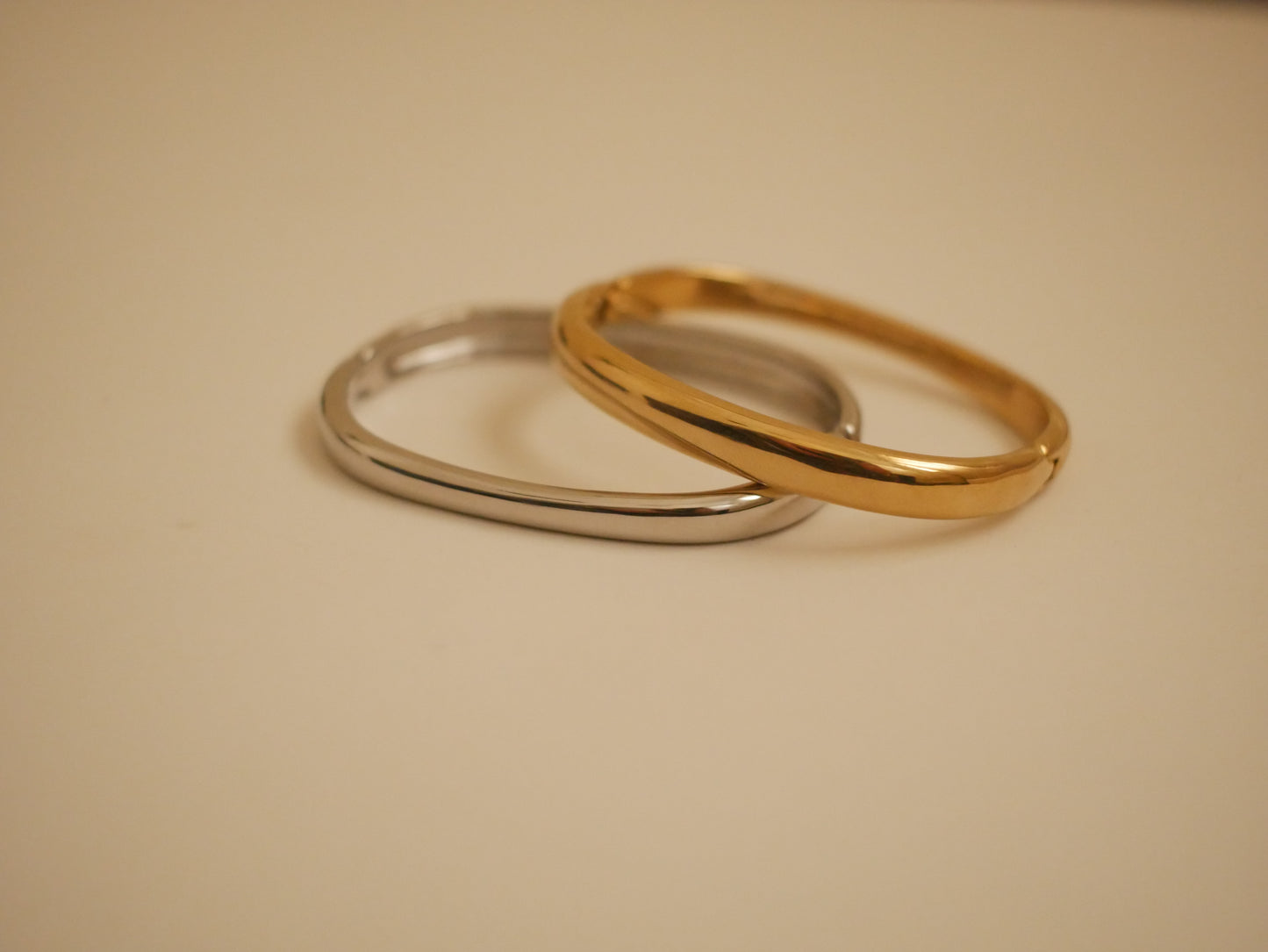 Bracelet Élégance en Acier Inoxydable - LYDIA