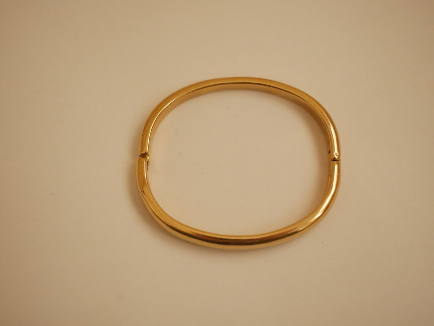 Bracelet Élégance en Acier Inoxydable - LYDIA